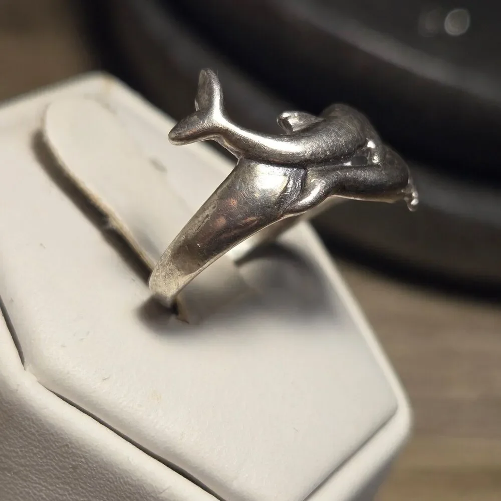 Dolphins vintage sterling silver ring sz 6.5